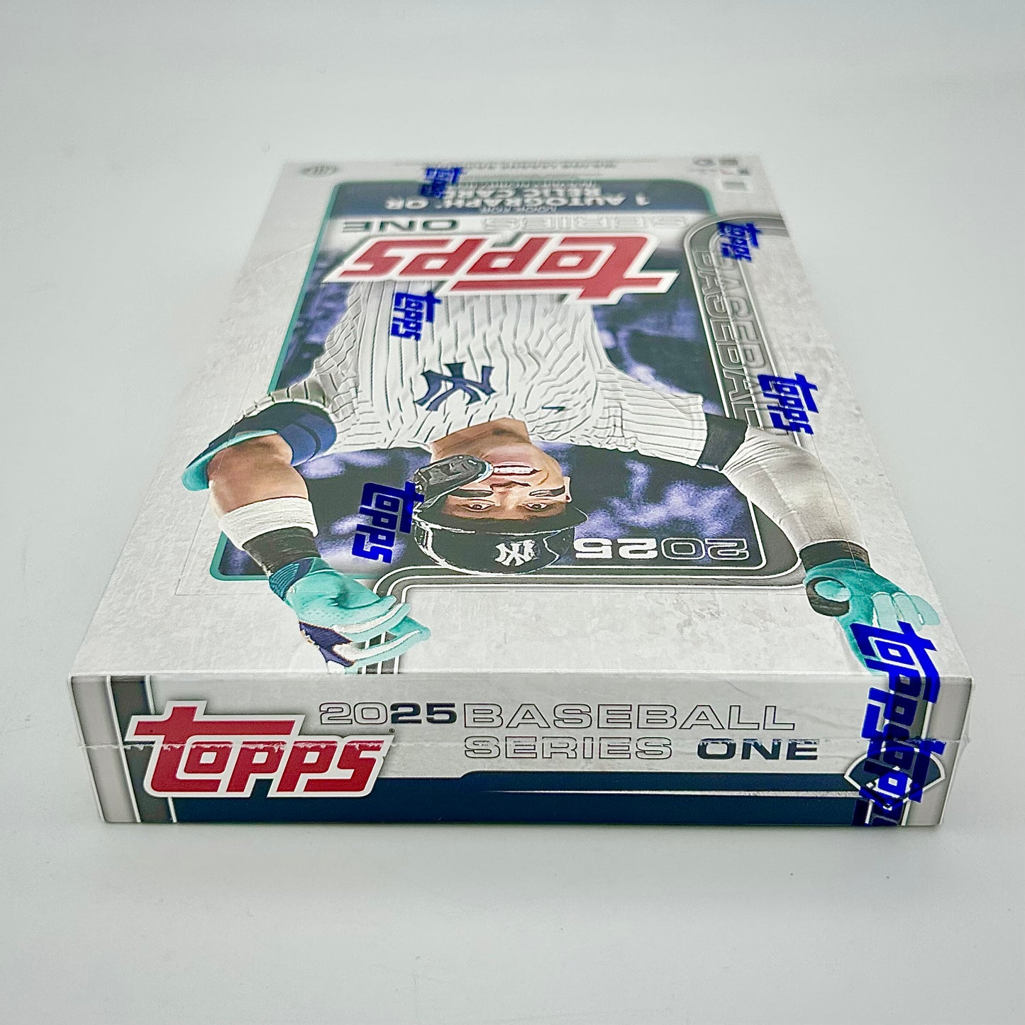 2025 Topps Series 1 Baseball Hobby Box
