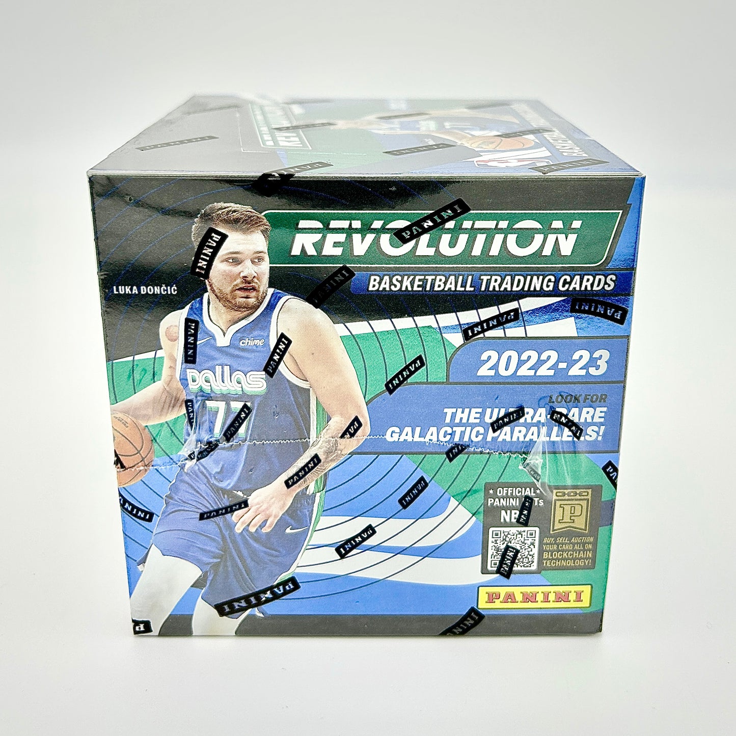 2022-23 Panini Revolution Basketball Hobby Box