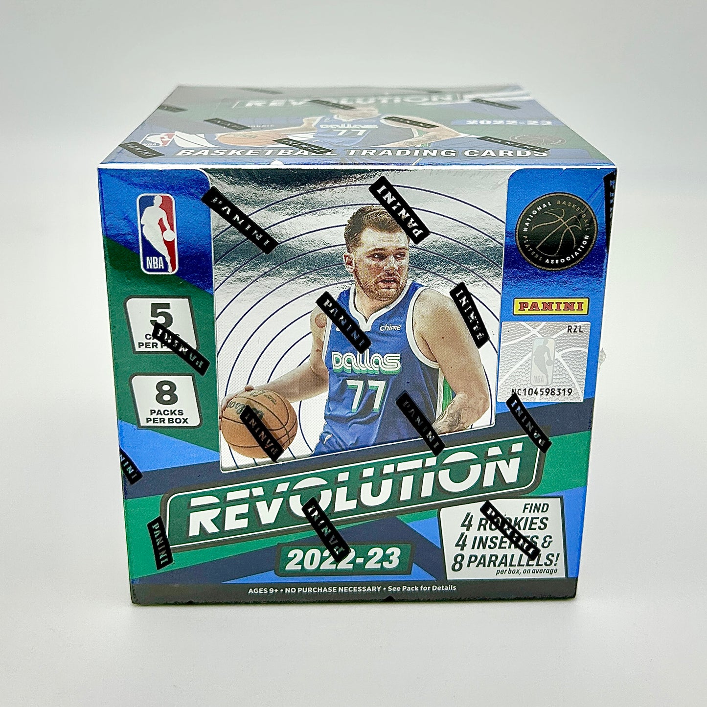 2022-23 Panini Revolution Basketball Hobby Box
