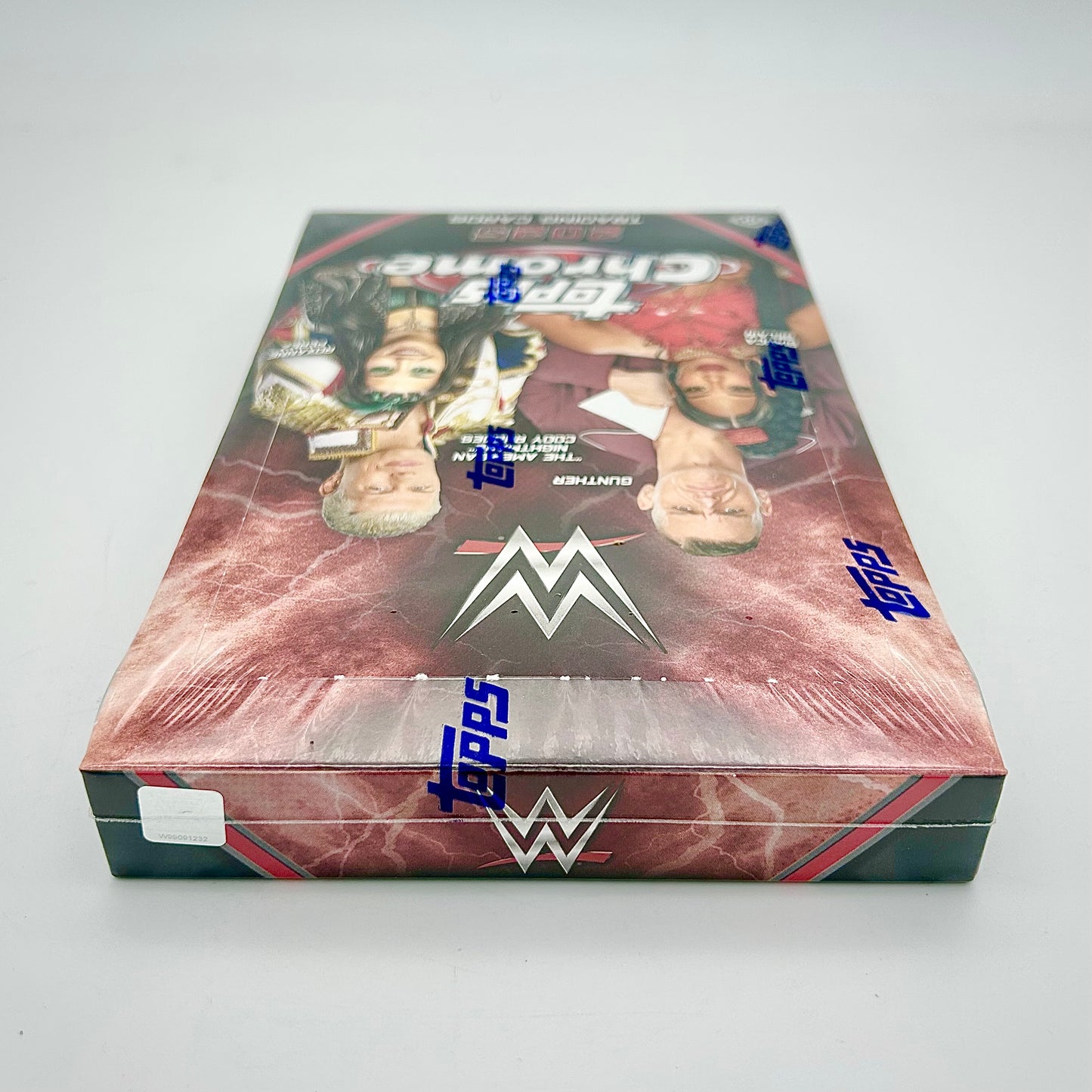 2025 Topps Chrome WWE Hobby Box