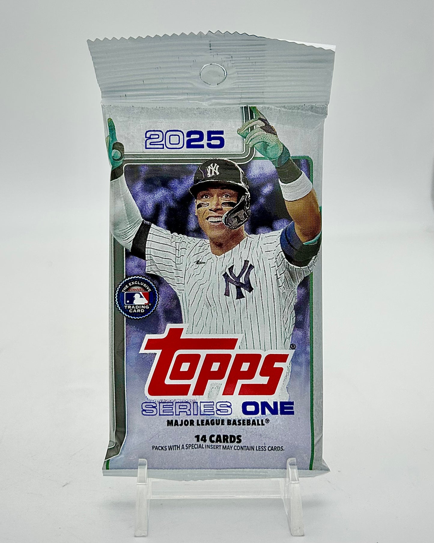2025 Topps Series 1 Baseball Retail Pack