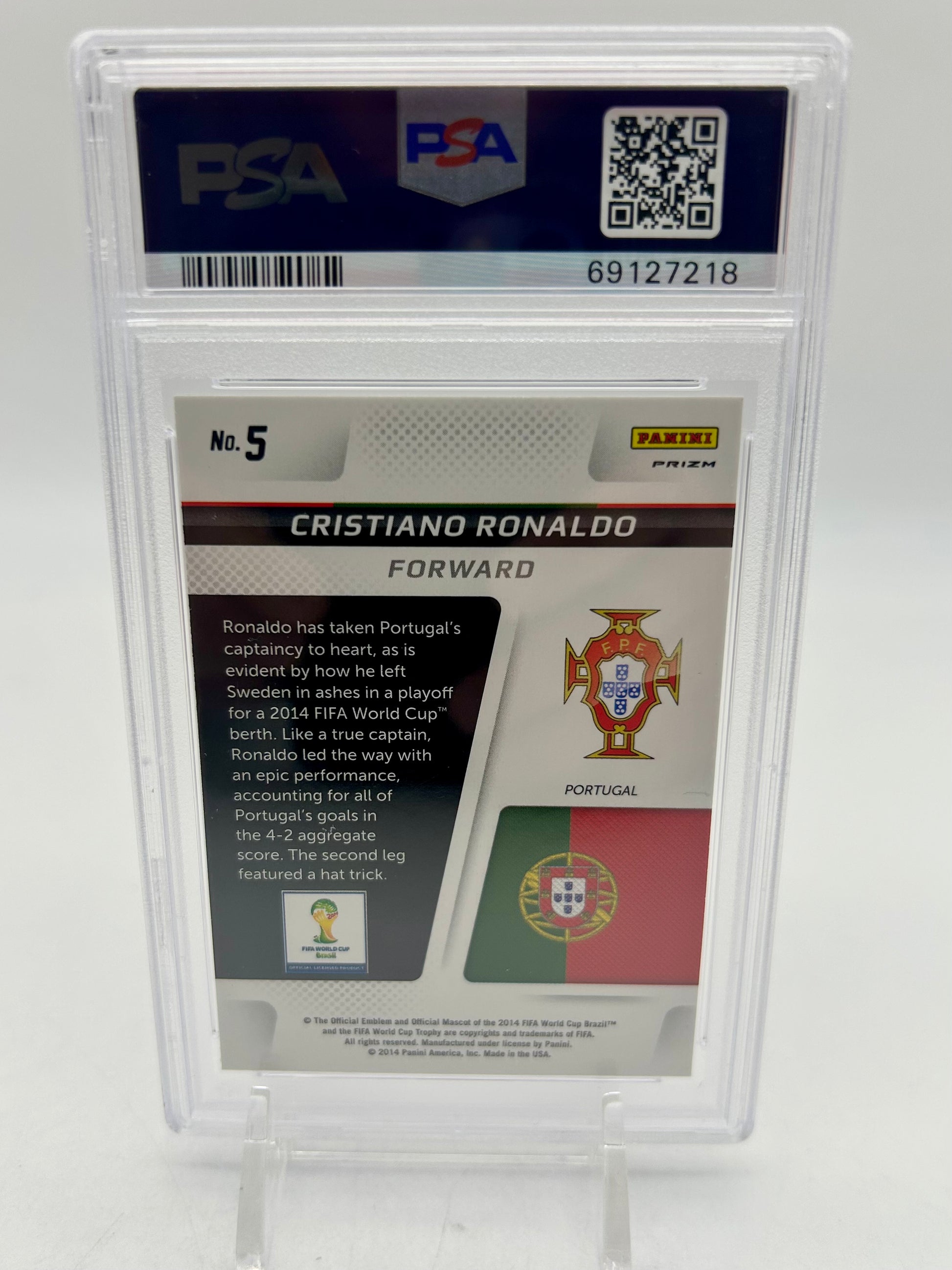 2014 Panini Prizm World Cup Captains Red White & Blue Power Plaid Cristiano Ronaldo PSA 10