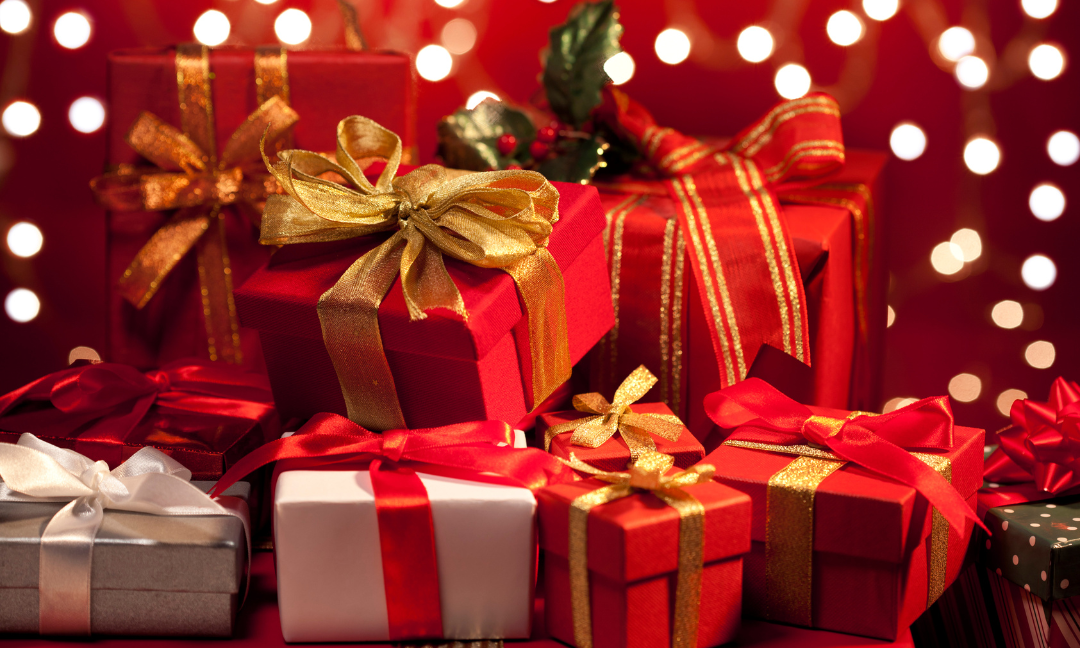 Gift Ideas for Sports Card Collectors: Boxes, Cards, Accessories, or a Gift Card