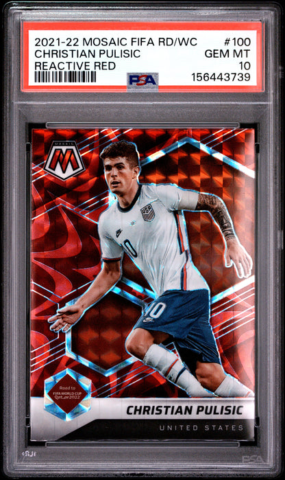 2021-22 Panini Mosaic FIFA Road to World Cup Reactive Red #100 Christian Pulisic PSA 10